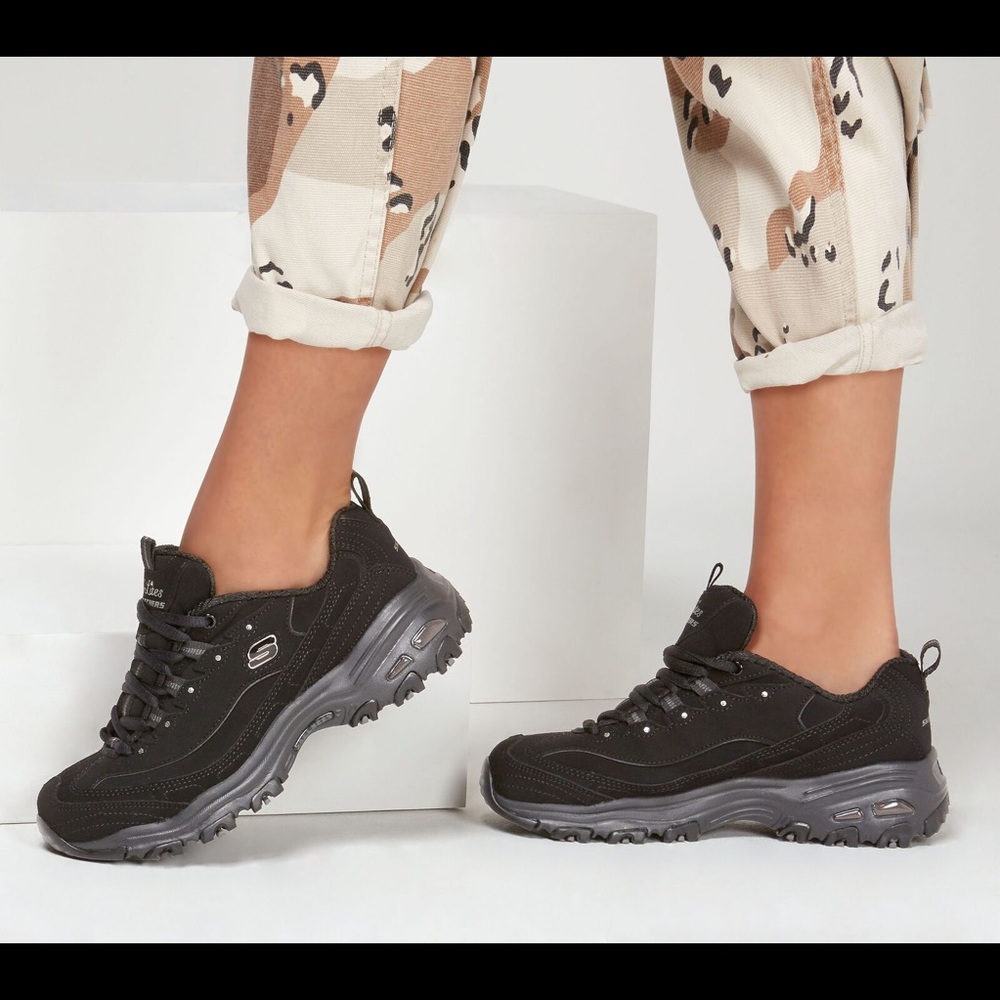 Skechers Sport Premium. Brand new.